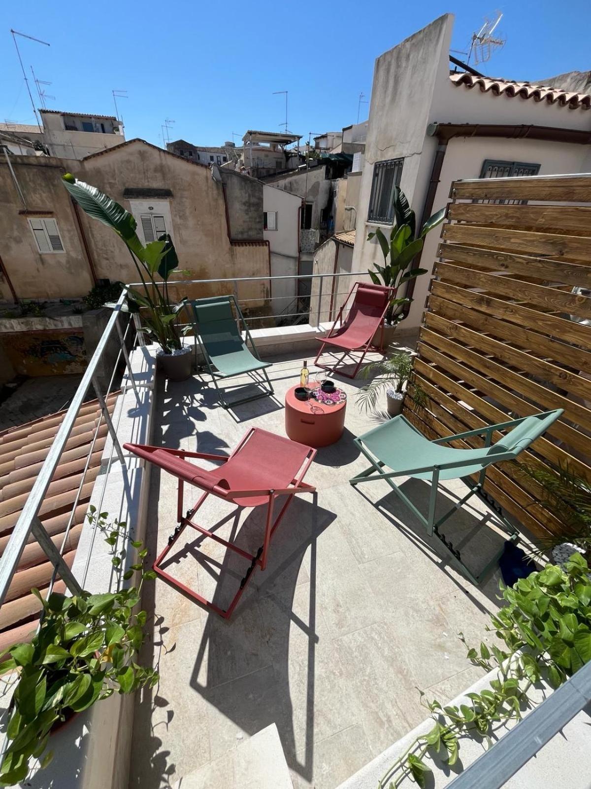 Aglaia Apartment Residence Delle Tre Grazie Szirakúza Kültér fotó